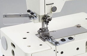 Фото Машина промышленная швейная для декоративной отстрочки изделий Kansai Special PX-302-5W 