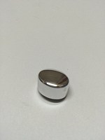 MC132 Chromed oval button.     .